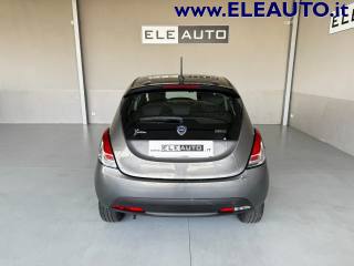 LANCIA Ypsilon usata, con Autoradio