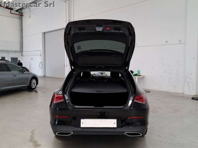 MERCEDES-BENZ CLA 250 usata, con Autoradio