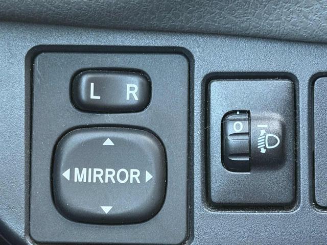 TOYOTA Yaris usata, con Bluetooth