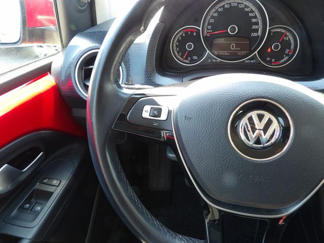 VOLKSWAGEN up! usata, con Park Distance Control