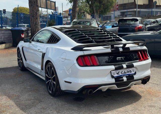 FORD Mustang usata, con Autoradio