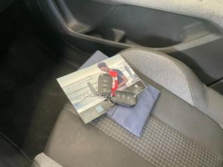 PEUGEOT 5008 usata, con Sedile posteriore sdoppiato