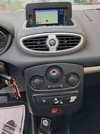 RENAULT Clio usata, con Sedile posteriore sdoppiato