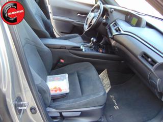 LEXUS UX 250h usata, con Controllo trazione