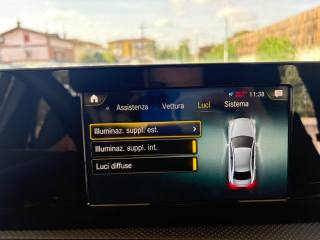 MERCEDES-BENZ A 180 usata, con Fari full-led