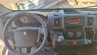 PEUGEOT Boxer usata, con Servosterzo