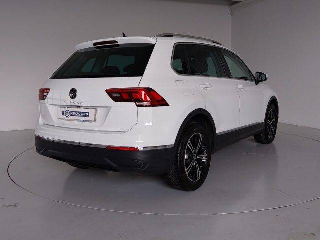 VOLKSWAGEN Tiguan usata, con ESP