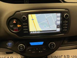 TOYOTA Yaris usata, con Touch screen