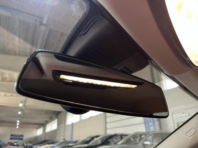 BMW 218 usata, con Fari LED