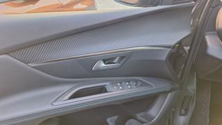 PEUGEOT 3008 usata, con Autoradio