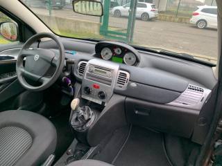 LANCIA Ypsilon usata, con Fendinebbia