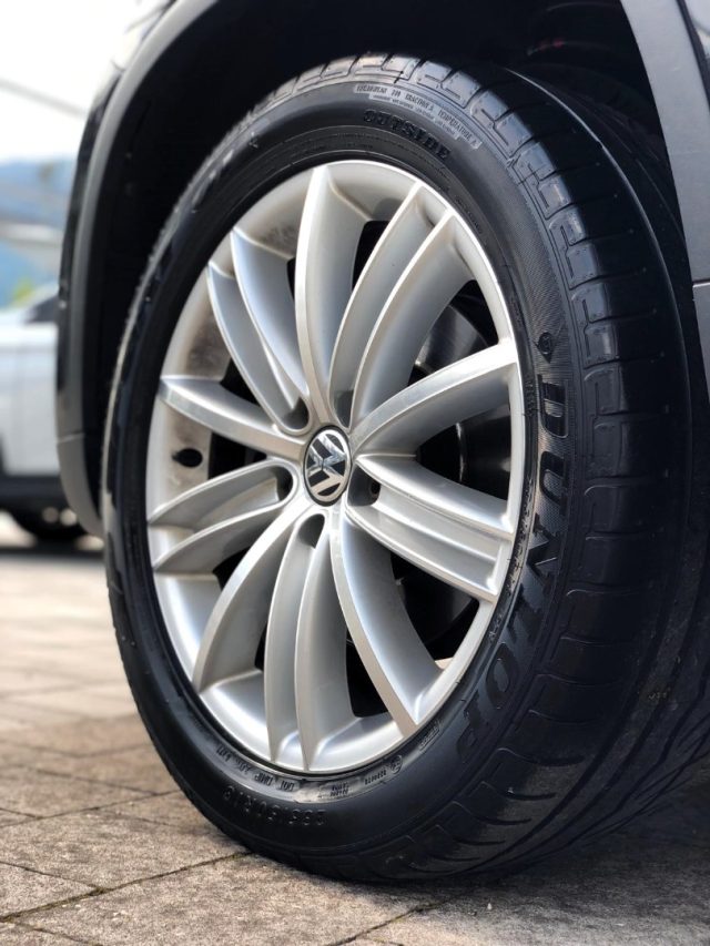 VOLKSWAGEN Tiguan usata, con Controllo automatico clima