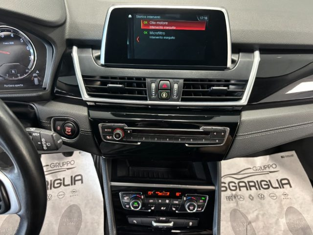 BMW 216 usata, con Touch screen