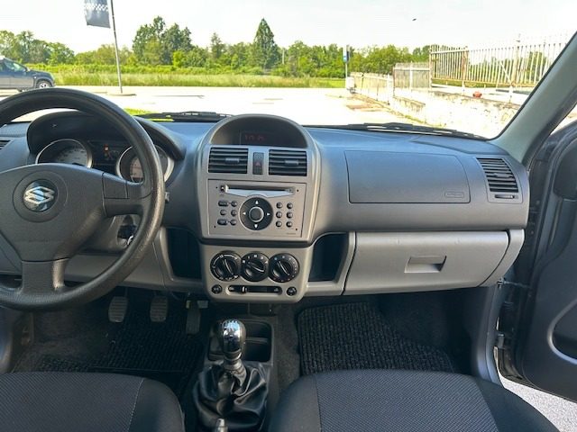 SUZUKI Ignis usata, con Fendinebbia