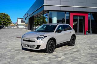 FIAT 600 Hybrid DCT MHEV La Prima