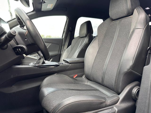 PEUGEOT 3008 usata, con Boardcomputer