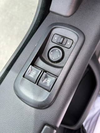 RENAULT Master usata, con Touch screen