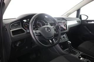 VOLKSWAGEN Touran usata 1