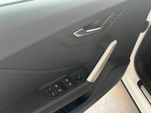 AUDI Q2 usata, con Autoradio