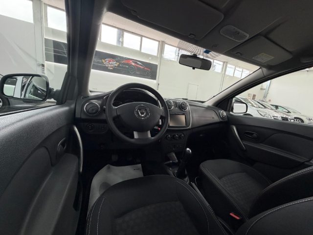 DACIA Logan usata, con MP3