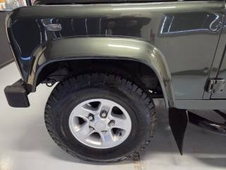 LAND ROVER Defender usata 25