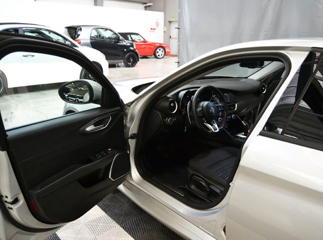 ALFA ROMEO Giulia usata, con Airbag