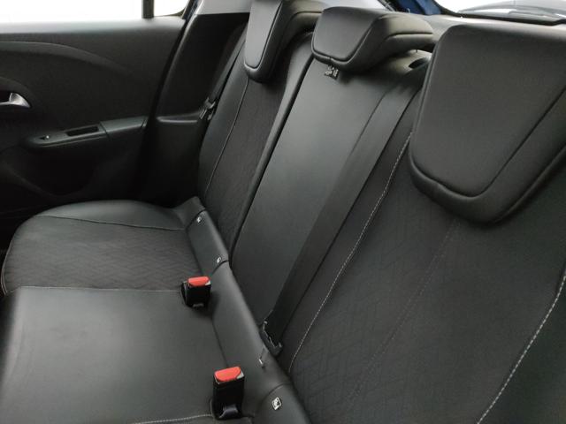 OPEL Corsa usata, con USB