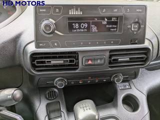 PEUGEOT Partner usata, con USB