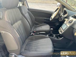 OPEL Corsa usata, con Controllo trazione