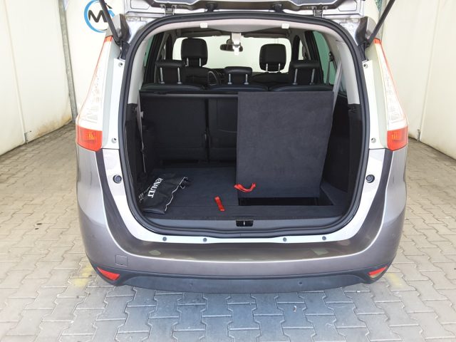 RENAULT Scenic usata, con Servosterzo