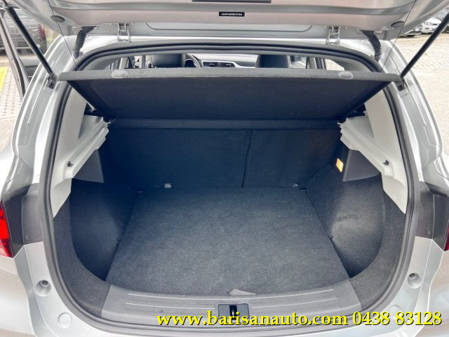 MG ZS usata, con Boardcomputer