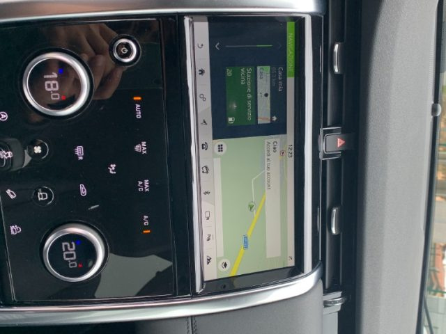 LAND ROVER Discovery Sport usata, con Interni in pelle