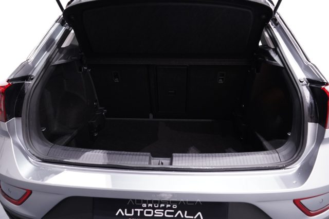 VOLKSWAGEN T-Roc usata 34