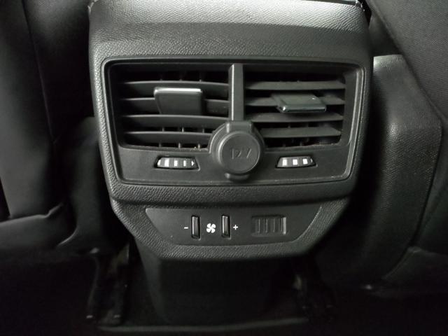 PEUGEOT 5008 usata, con Park Distance Control