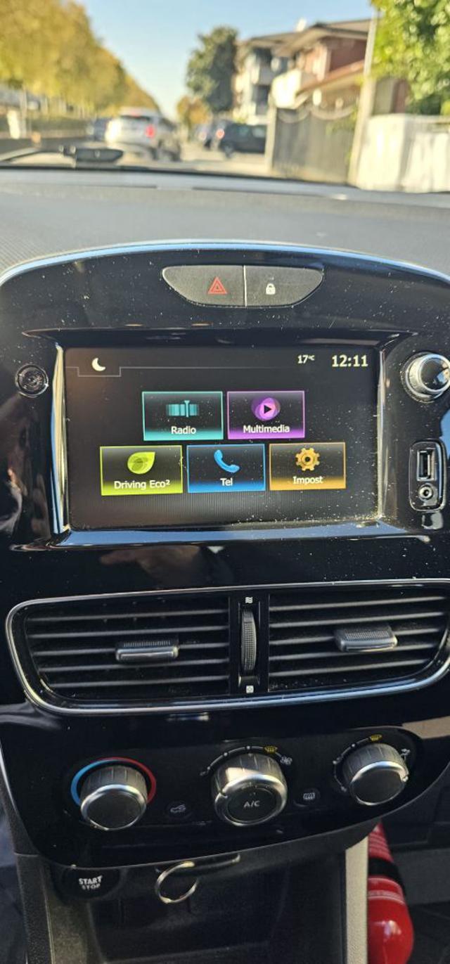 RENAULT Clio usata, con Sistema di navigazione