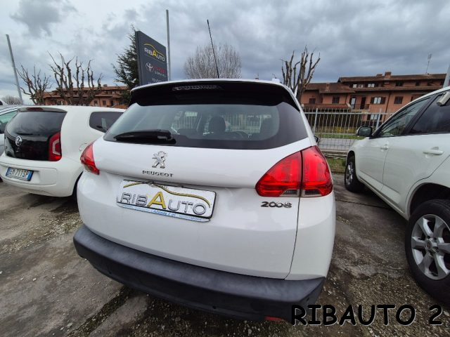 PEUGEOT 2008 usata, con Vetri oscurati