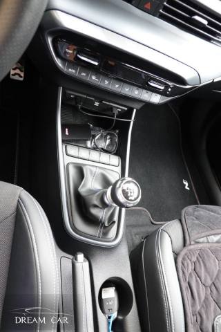 HYUNDAI i20 usata, con Controllo automatico clima