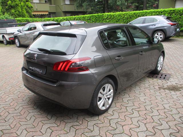 PEUGEOT 308 usata, con Autoradio