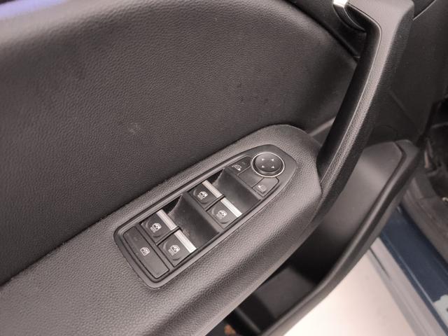 RENAULT Captur usata, con Controllo elettronico della corsia