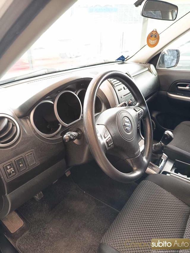 SUZUKI Grand Vitara usata, con Fendinebbia