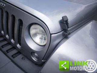 JEEP Wrangler usata, con Fendinebbia