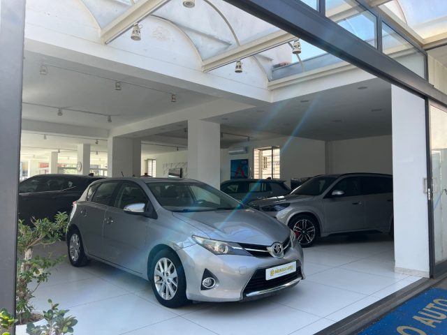 TOYOTA Auris usata, con Controllo trazione