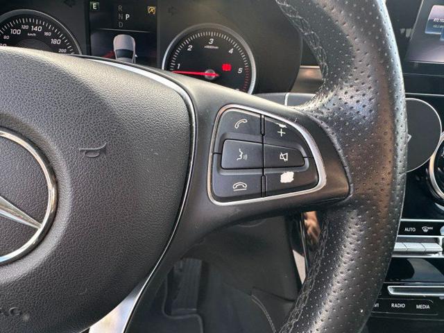 MERCEDES-BENZ GLC 220 usata, con Adatto a portatori di handicap