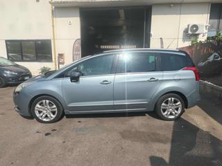 PEUGEOT 5008 usata, con Climatizzatore
