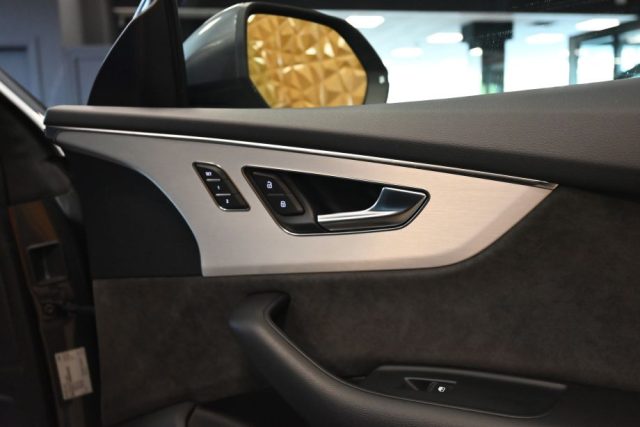 AUDI Q8 usata 61