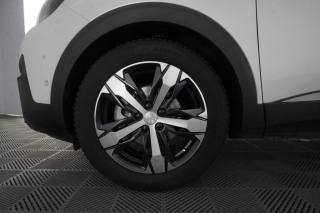 PEUGEOT 3008 usata 8