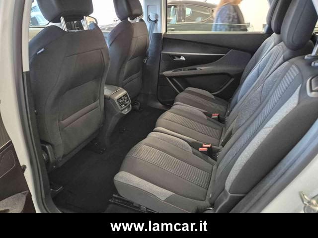 PEUGEOT 5008 usata, con Controllo elettronico della corsia