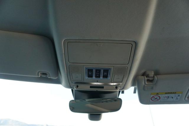LAND ROVER Discovery usata 83