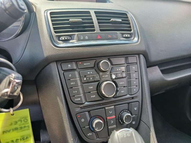 OPEL Meriva usata, con Controllo automatico clima