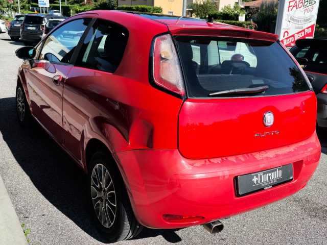 FIAT Punto usata, con Autoradio